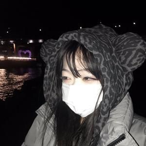 Meet your Posher, Chunbaeng